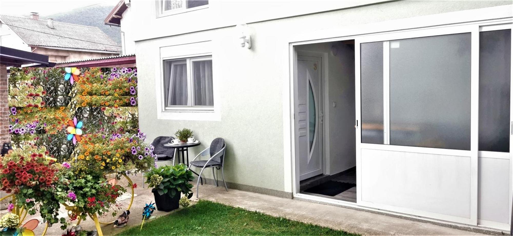 Ferienwohnung Ana Gračac Exterior foto