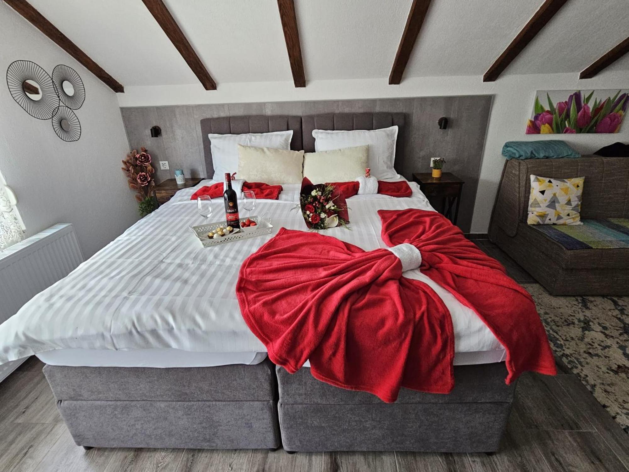 Ferienwohnung Ana Gračac Exterior foto